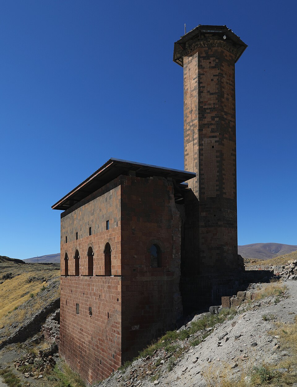Menüçehr Mosque